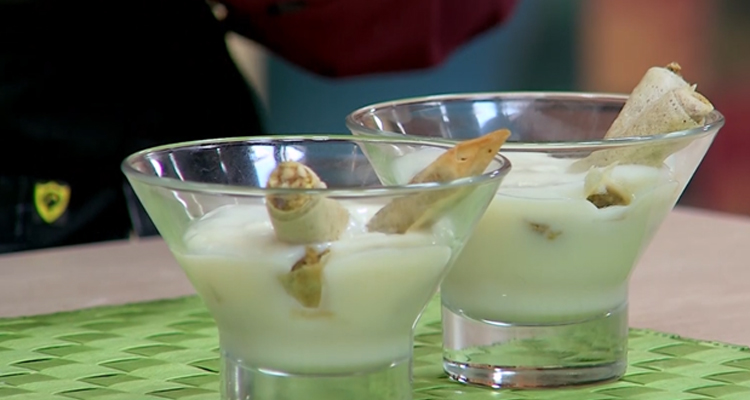 زريقة بالفستق والبوفريوة