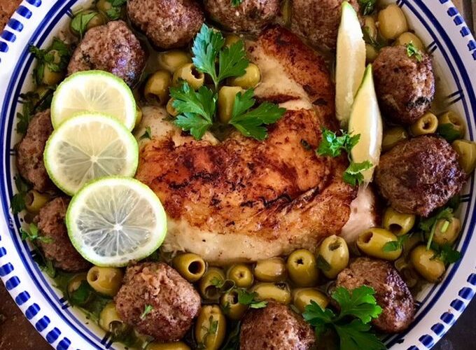 طاجين الزيتون بالدجاج