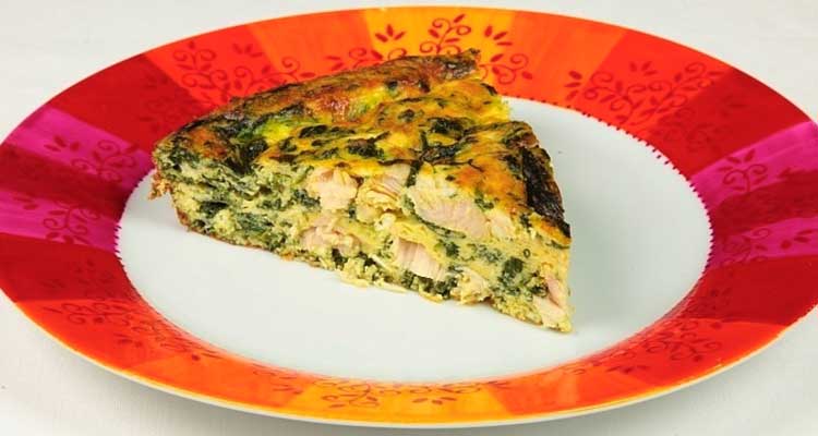 طاجين سبناخ وريقوتة بالدجاج