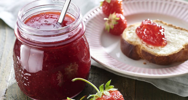 طريقة صنع مربى  الفراولو في البيت – معجون الفراز