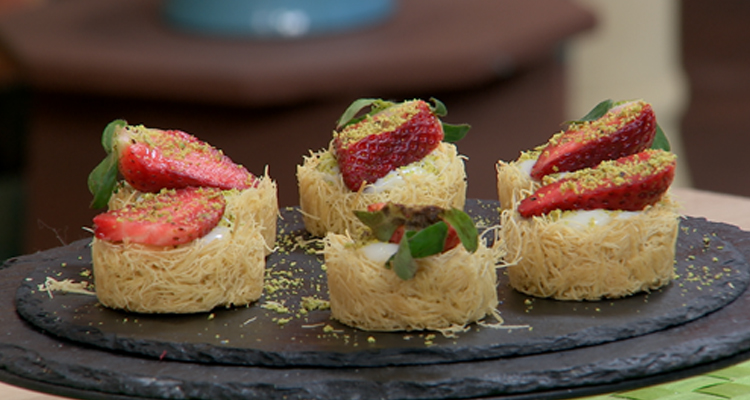 تارت قطايف بالكريمة