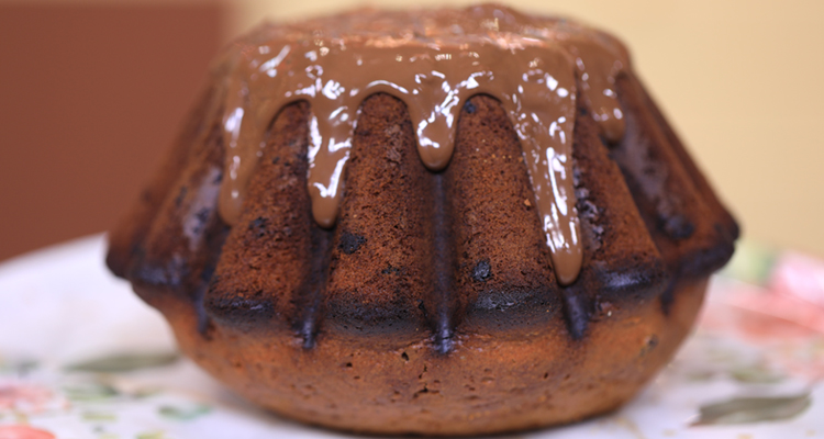 كايك بالفانيليا وحبيبات الشكلاطة