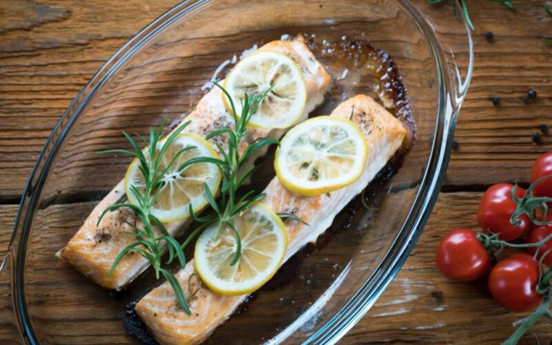 السلمون بالزبدة