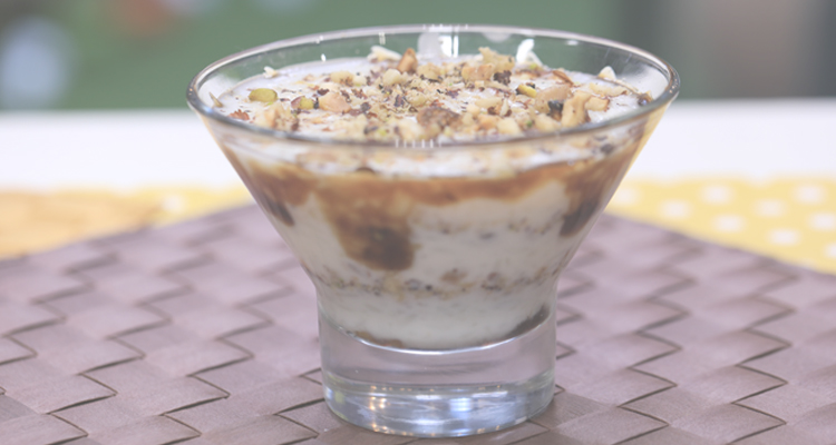 محلبية تونسيّة بالفواكه الجافة والكراميل