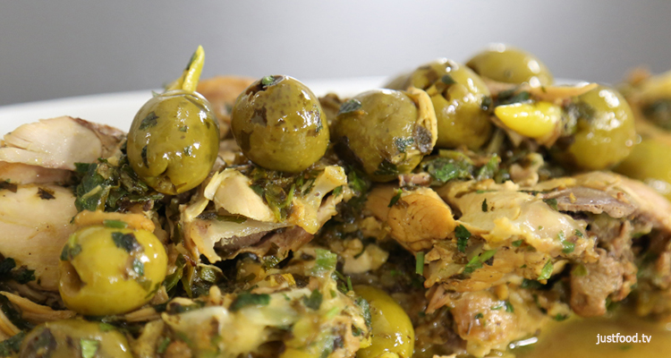 الدجاج بالزيتون على الطريقة المغربيّة