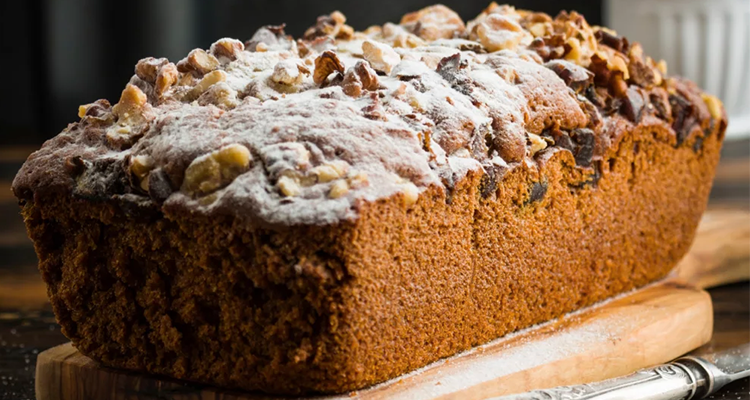 كيك بالتمر والجوز :  سهلة ولذيذة