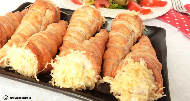 كورنيات مالحة بالتن والقوتة