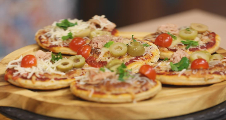 ميني بيتزا في المقلاة الهوائية