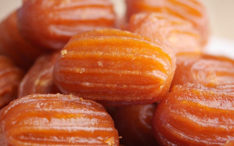 بلح الشام المحشي على أصوله… قرمشة من الخارج وذوبان من الداخل