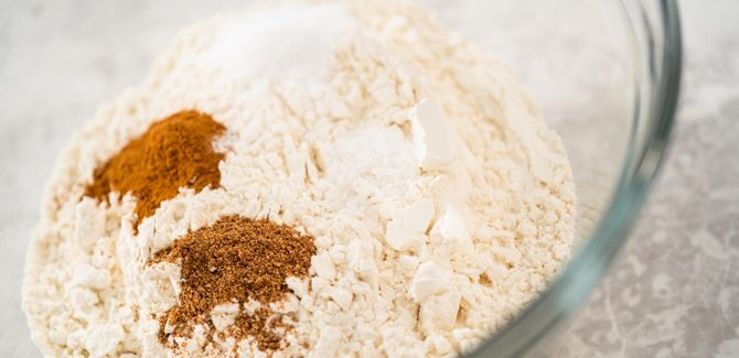 فطيرة الجبن بالزعتر