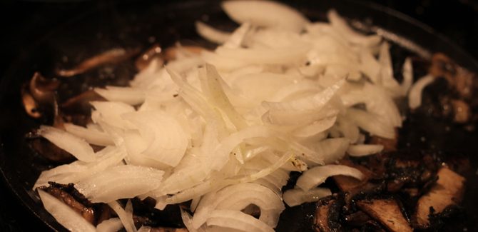 فاصوليا حمراء بالطماطم