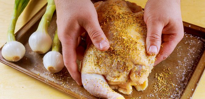 دجاج محشي على سفرة رمضان…فخامة الطعم في طبق واحد