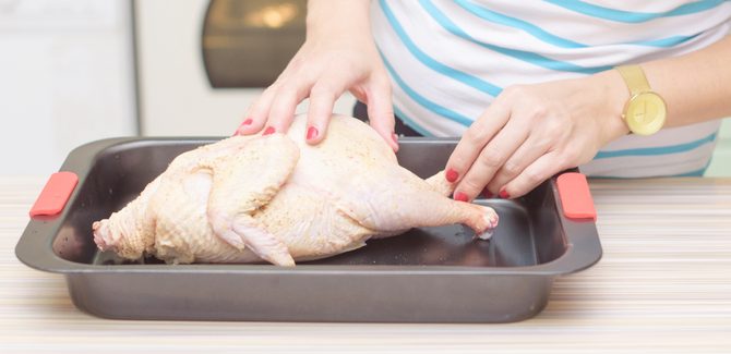 دجاج محشي على سفرة رمضان…فخامة الطعم في طبق واحد