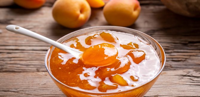 سرّ مربى المشمش الناجح من أوّل مرة:اللون اللامع والطعم المركّز