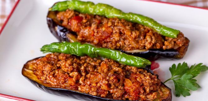 شيخ المحشي على أصوله… فخامة المائدة الرمضانية