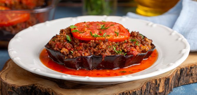 شيخ المحشي على أصوله… فخامة المائدة الرمضانية