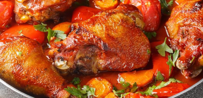 كبسة بالقرنفل والبهارات الكاملة… الطعم السعودي الأصيل!