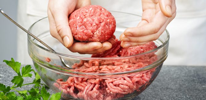 لحمة بكرز على الطريقة الحلبية