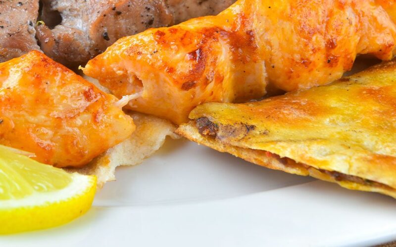 تتبيلة الشيش طاووق فراخ