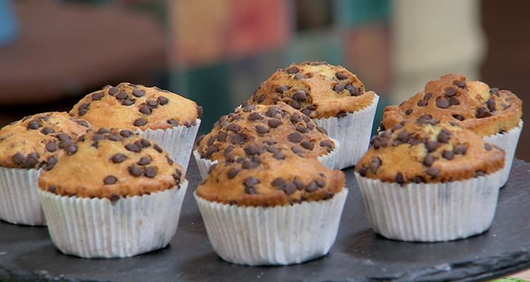 موفينز فانيليا بحبيبات الشكلاطة