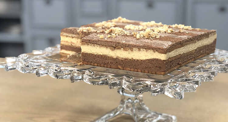 خبزة هواء بالكريمة ديبلومات