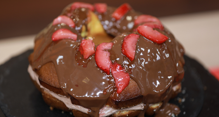 جينواز بالشكلاطة والفراولة