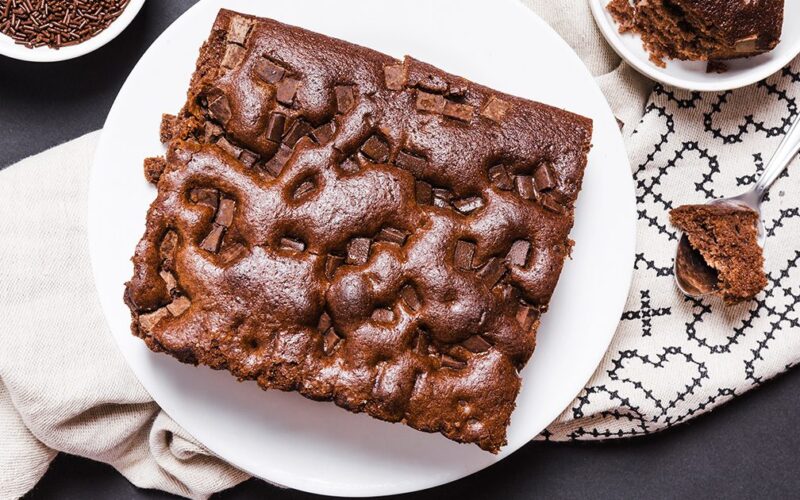 البراونيز بخليط الكيك