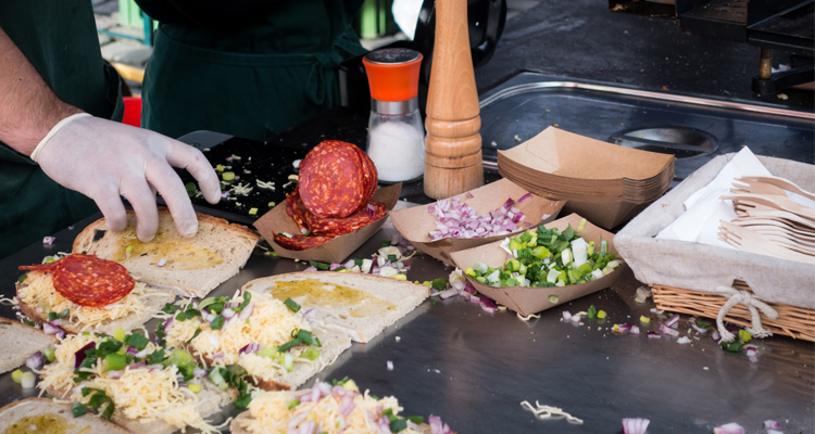 بروشات الكوريزو بالجبن الأبيض