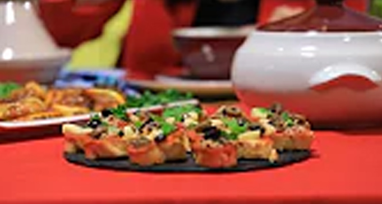 سلطة بلانكيت بالتونة والجبن