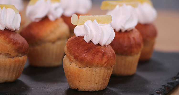 البابا بالليمون والقرفة