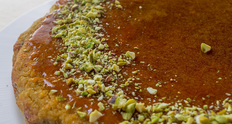 كايك بالفستق