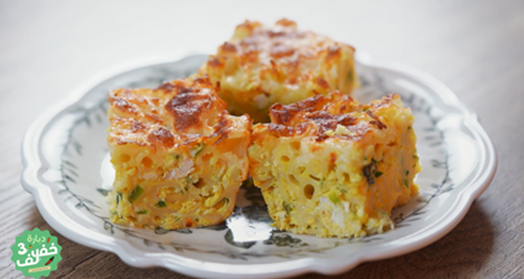 طاجين مقرونة بالدجاج