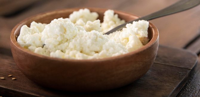 فطيرة الجبن بالزعتر